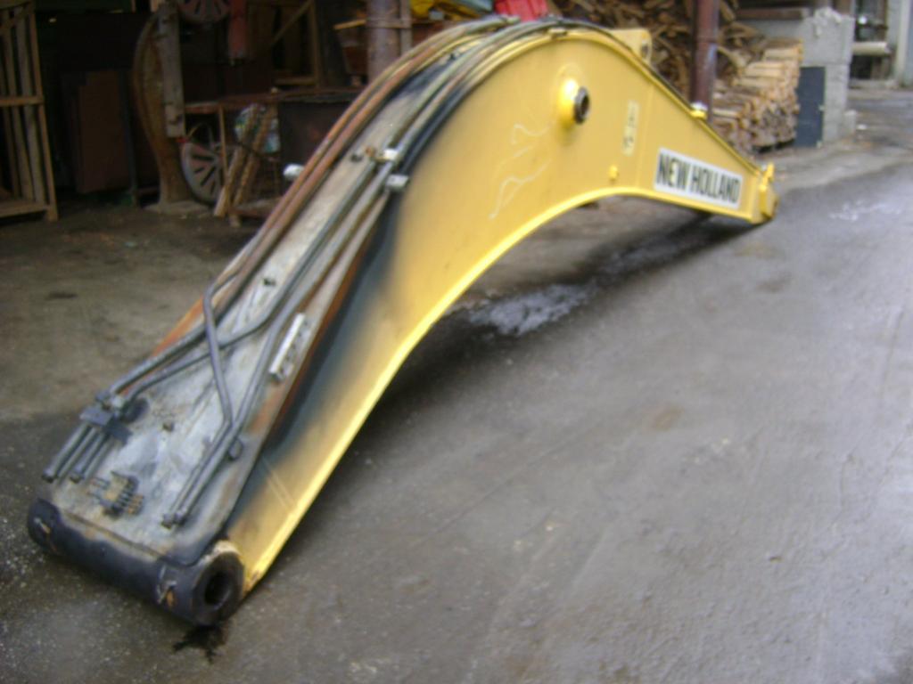 Brazo de elevación / Pluma para New Holland E 215/245 Foto 2