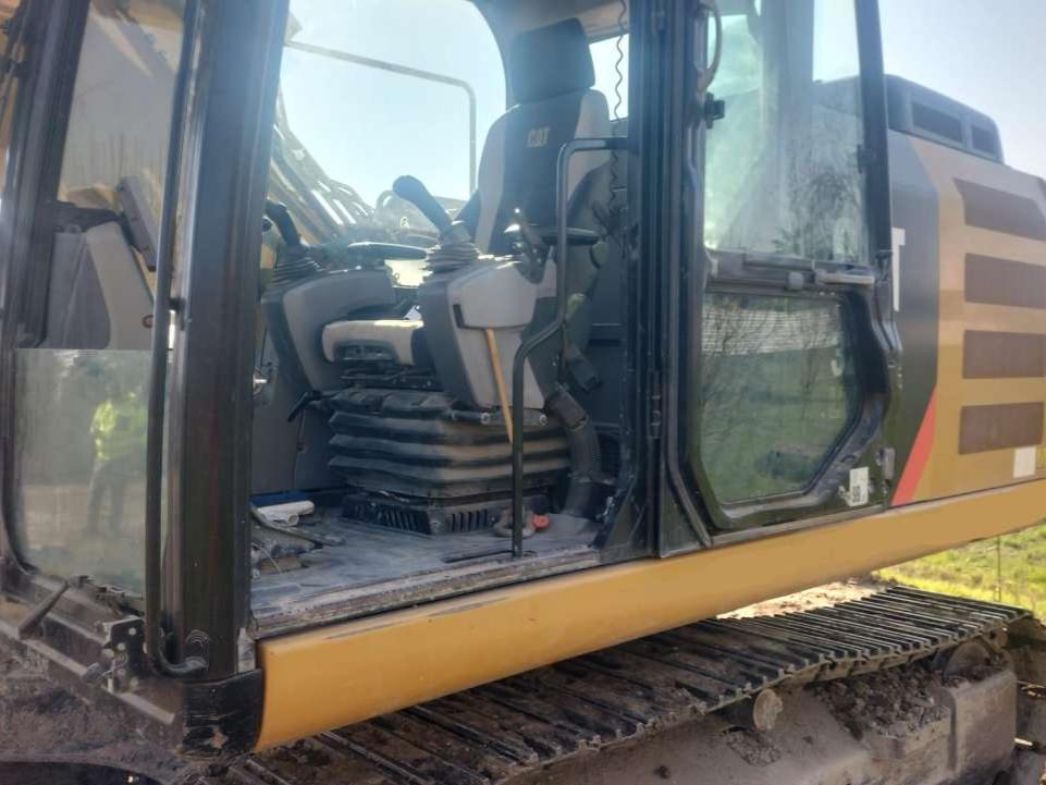 Caterpillar 323F Foto 4