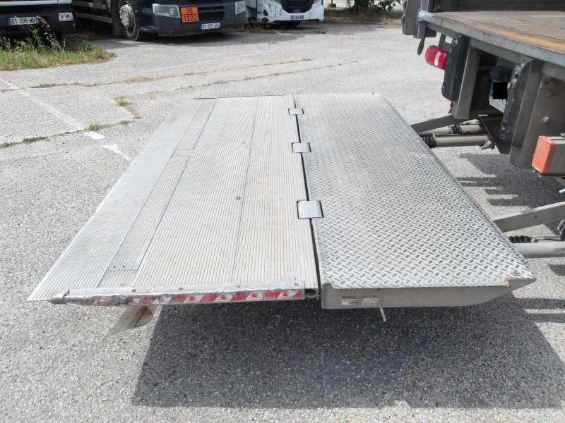 Iveco EUROCARGO CUBE 120-220 Foto 10