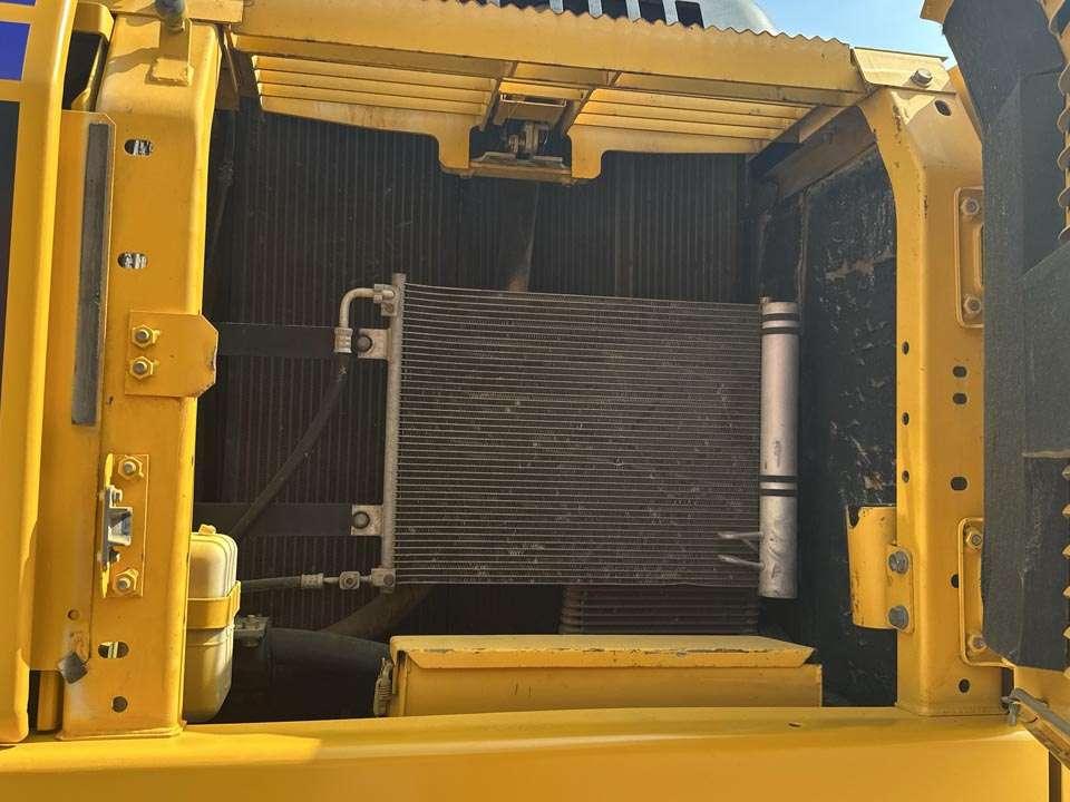 Komatsu PC210NLC Foto 11