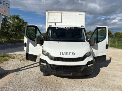 Iveco DAILY 35C15 furgonato manuale vendida por Bridge Export Srl