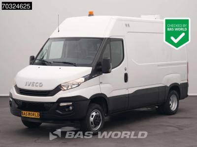 Iveco Daily 35C14 Dubbellucht L2H2 3,5t Trekhaak Airco Cruise Euro6 L2 A/C Towbar Cruise control vendida por BAS World B.V.
