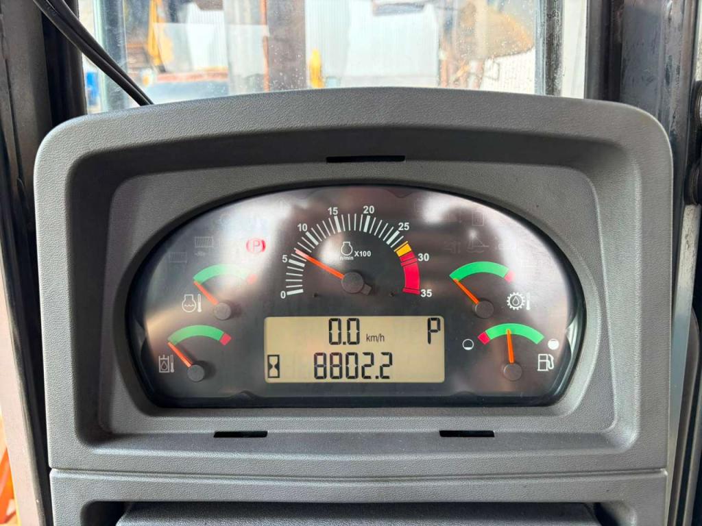 Caterpillar D8T Foto 22