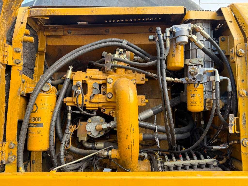 Caterpillar 330C - Good overall condition! Foto 23