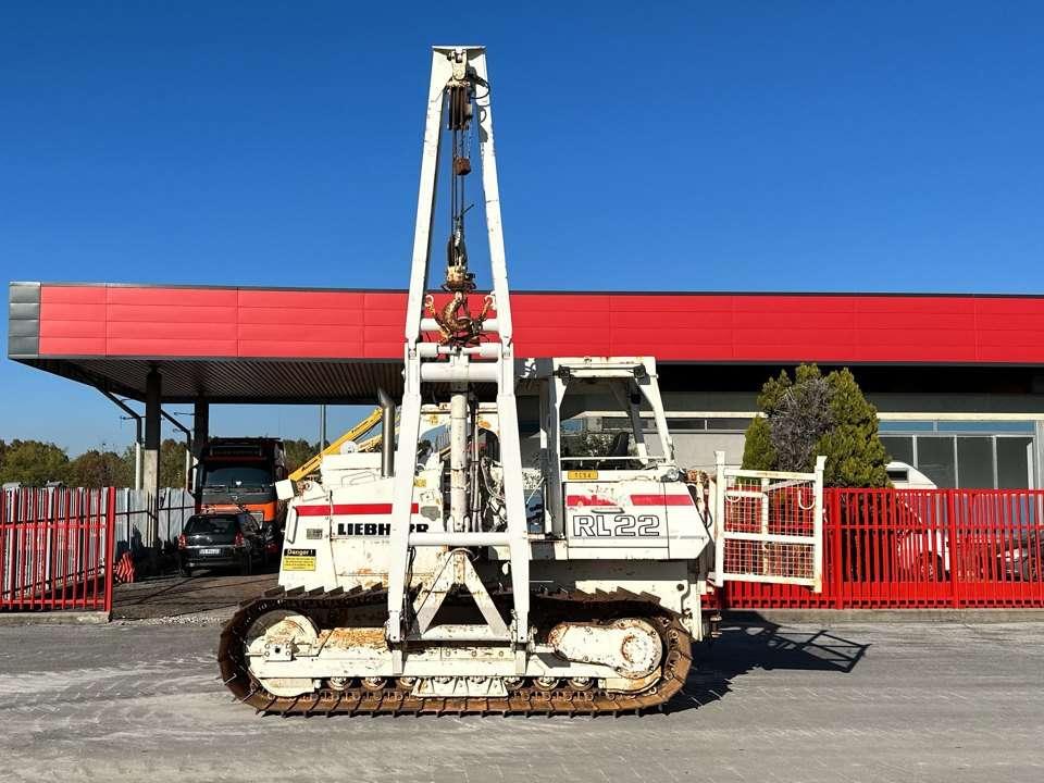 Liebherr RL 22 B Foto 2