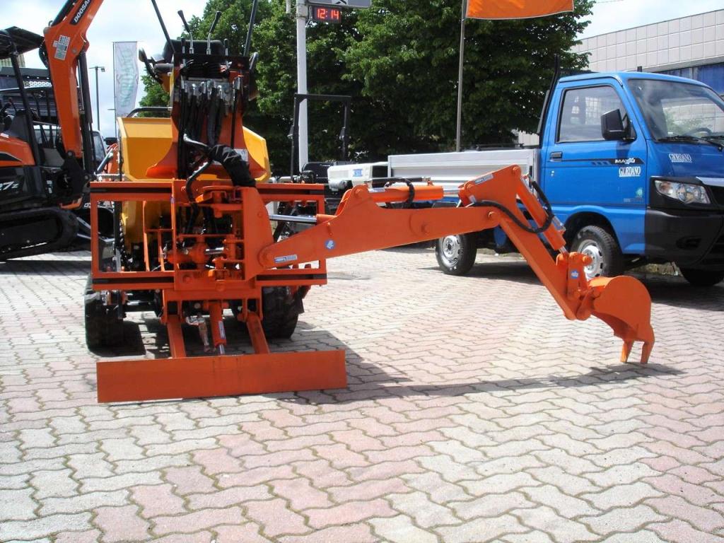 Kato Imer CARRY 107 DUMPER CON BRACCIO ESCAVATORE Foto 11