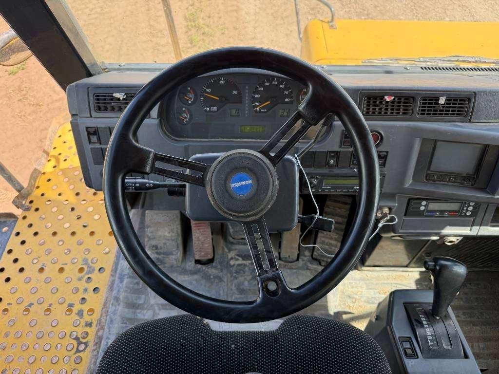 Komatsu HD 405-7 - German Machine / Automatic Greasing Foto 8