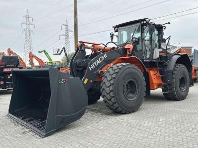 Hitachi ZW310-7 vendida por Massucco T. Srl