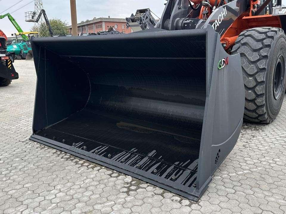 Hitachi ZW310-7 Foto 10