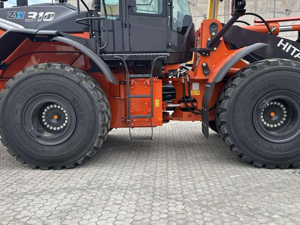 Hitachi ZW310-7 Foto 11