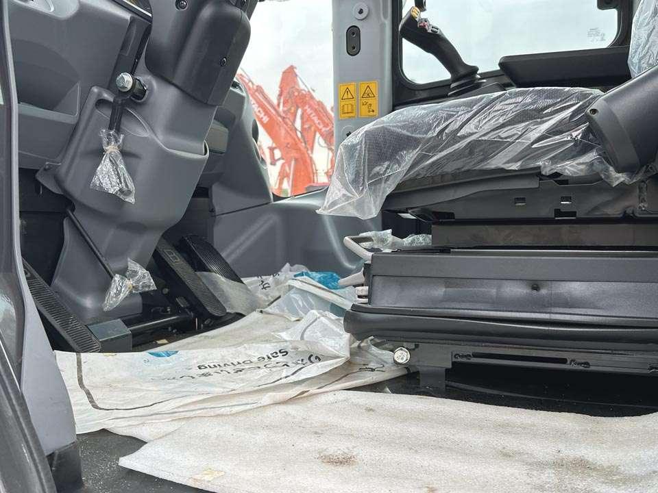 Hitachi ZW310-7 Foto 15