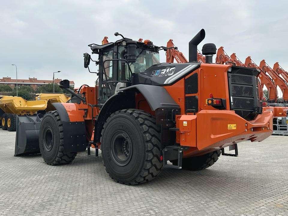 Hitachi ZW310-7 Foto 3