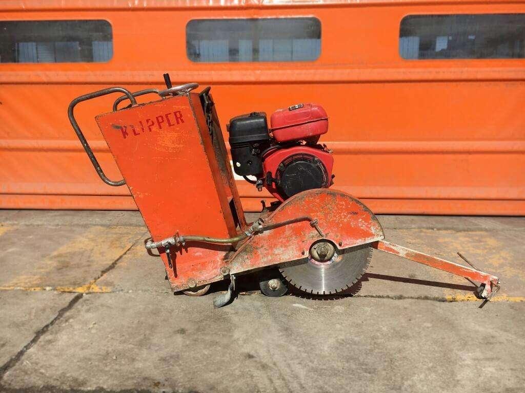 KLIPPER Cortadora de asfalto Foto 1