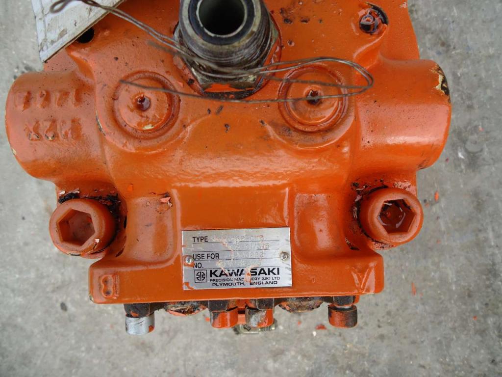 Motore di rotazione ralla para Fiat Hitachi EX215 - EX235 Foto 6