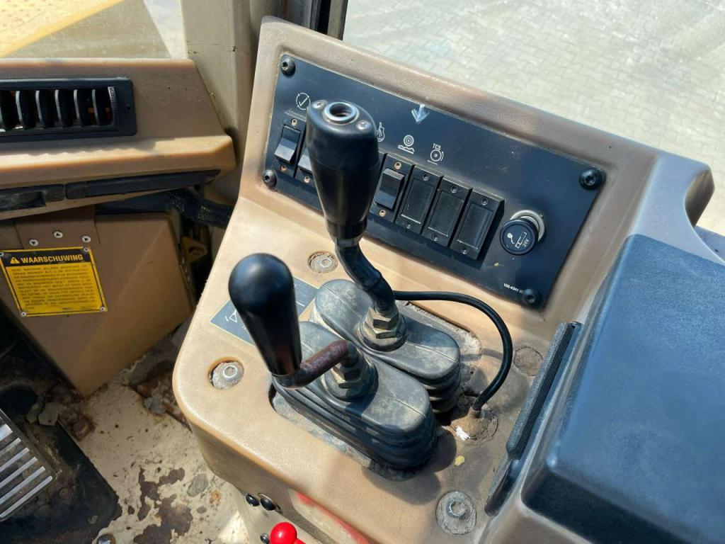 Caterpillar 938F Foto 19