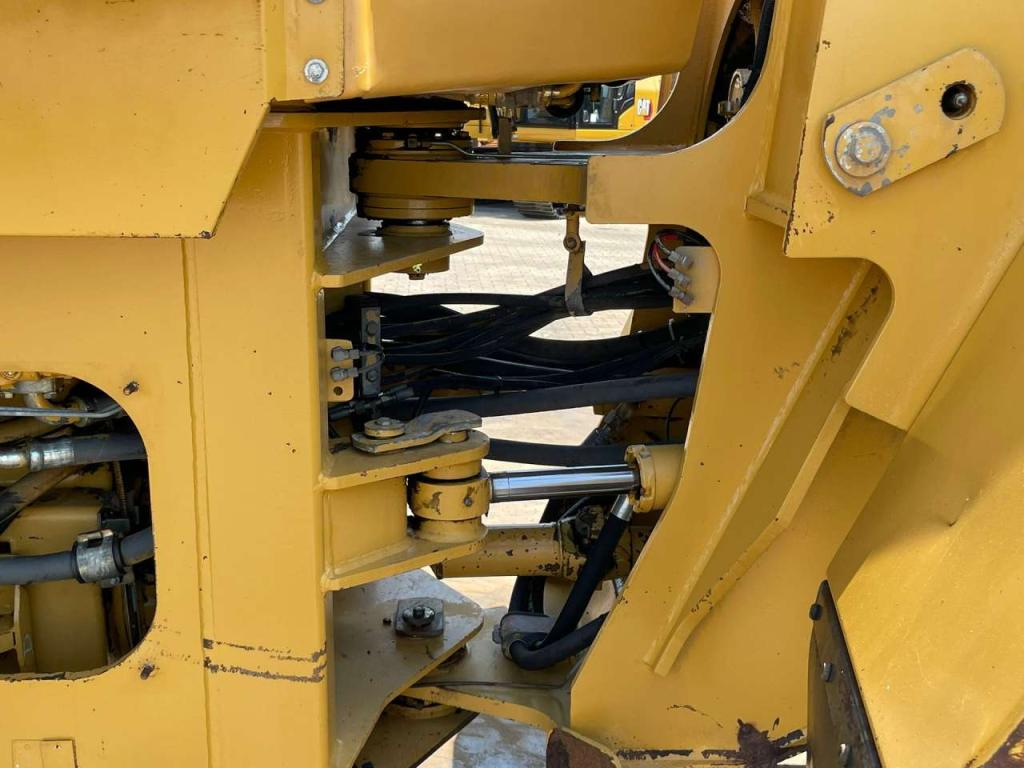 Caterpillar 938F Foto 23