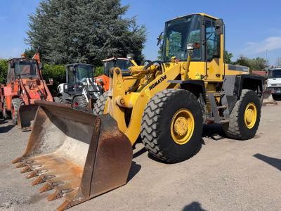 Komatsu WA270 vendida por G.M. Service srl