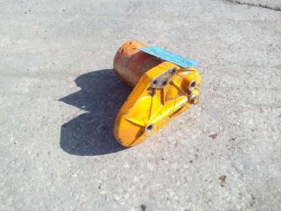 Soporte del filtro de combustible para Fiat Allis FL10B CP3 vendida por OLM 90 Srl