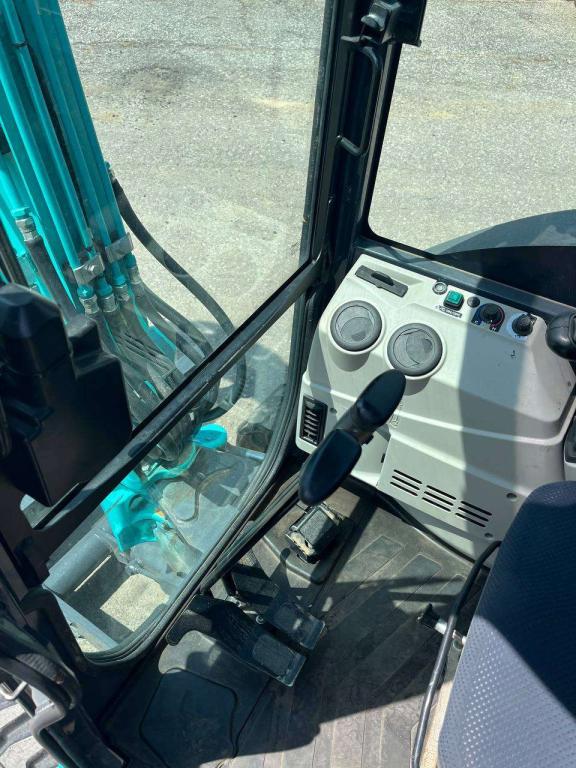 Kobelco SK35SR-6E Foto 11