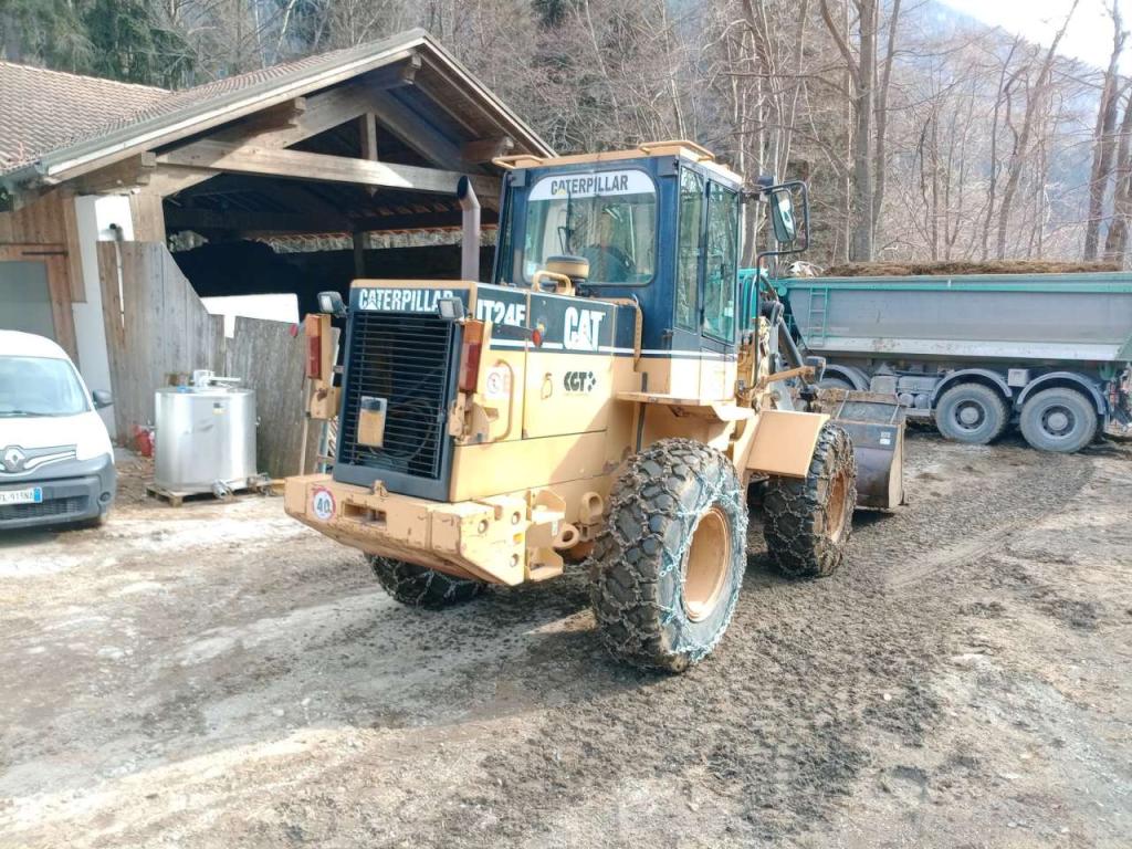 Caterpillar IT24F Foto 5