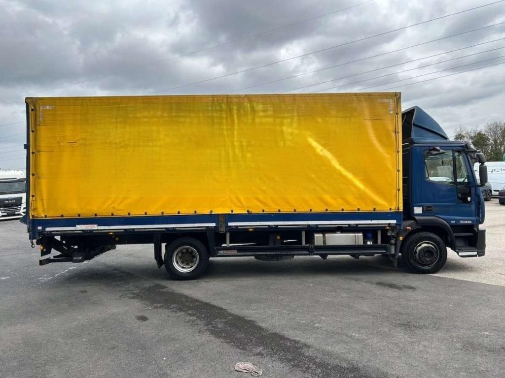 Iveco EUROCARGO CUBE 120E22 Foto 26