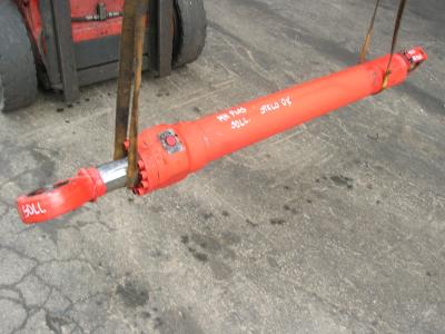 Cilndro de levantamiento para O&K MH Plus vendida por PRV Ricambi Srl