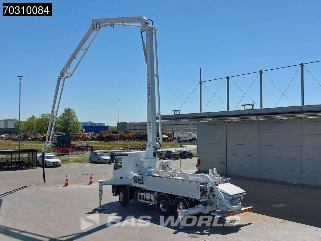 Mercedes-Benz Arocs 2843 Arocs 6X4 NEW! 31mtr 4x extendable Bonneux concrete pump Remote Control Euro 6 Foto 10