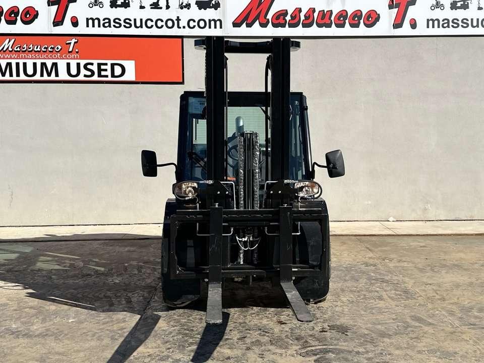 Manitou MC 30.4 4X4 Foto 13