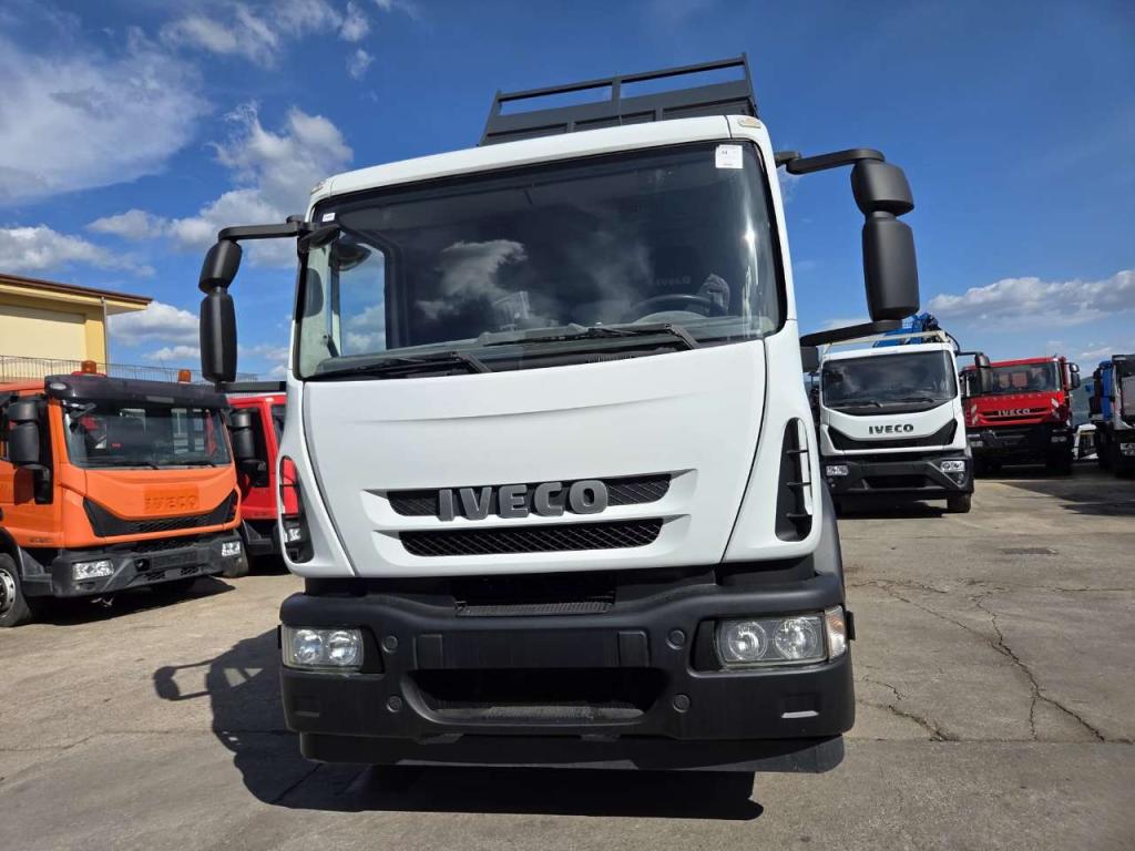 Iveco EUROCARGO 180E25 Foto 18