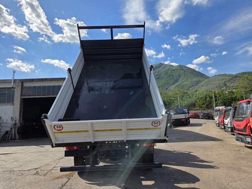 Iveco EUROCARGO 180E25 Foto 28