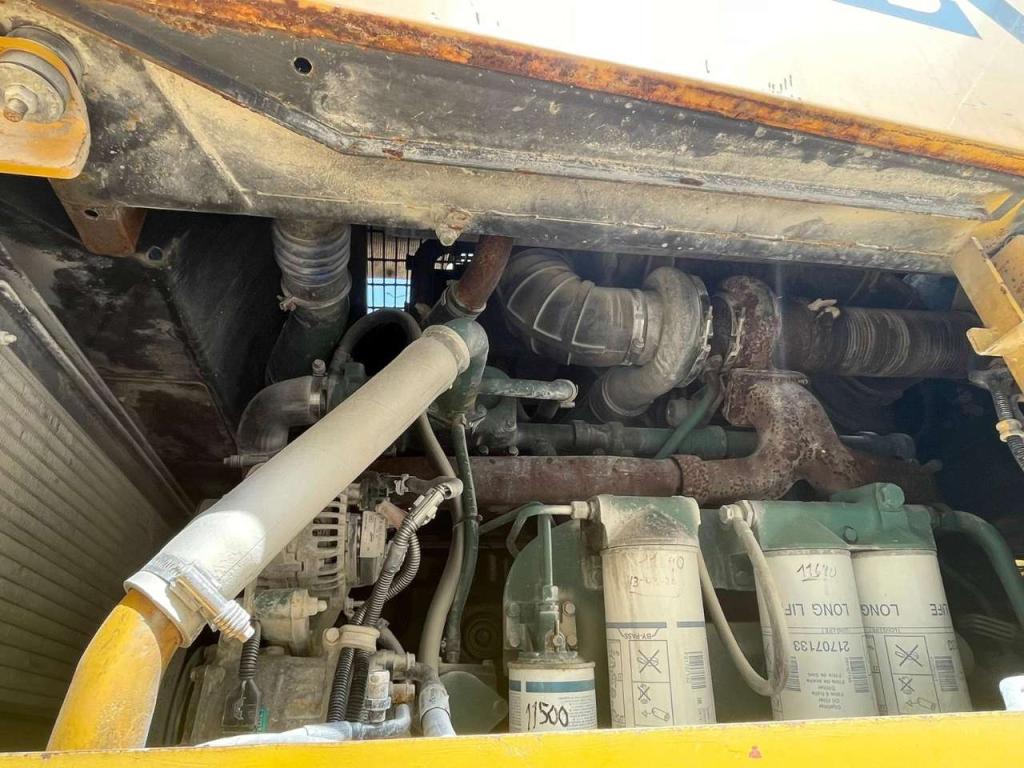 Volvo L 330 E Foto 4