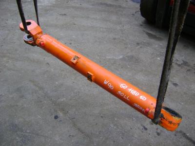 Kit de pistones para Fiat Hitachi W 90 vendida por PRV Ricambi Srl