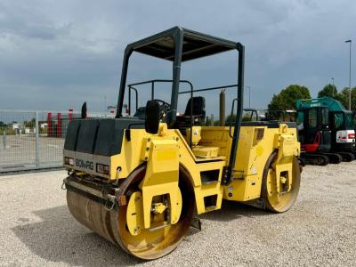 Bomag BW144 AD-2 vendida por MEK Srl