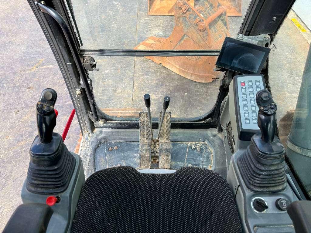 Liebherr R922LC - 2 Buckets Included / Automatic Greasing Foto 10