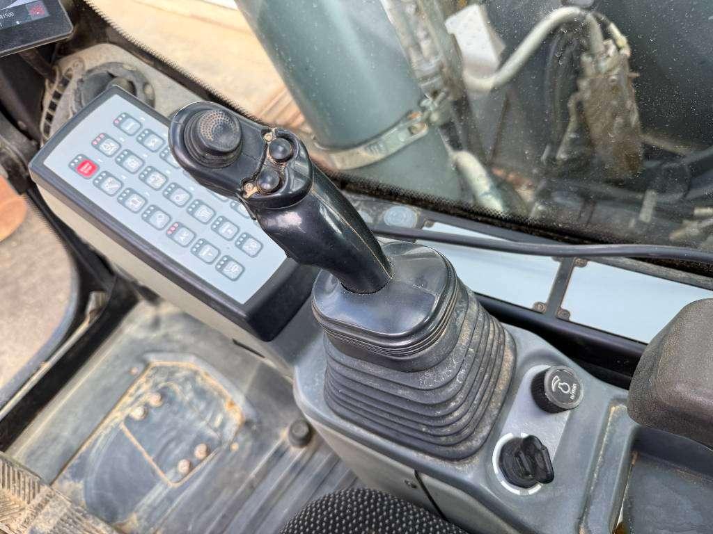 Liebherr R922LC - 2 Buckets Included / Automatic Greasing Foto 16