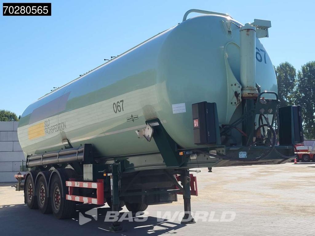 Spitzer SK2753CALGGVS 3 axles ADR 55m3 1 Comp. Gefahrgut KIP-Silo Foto 3