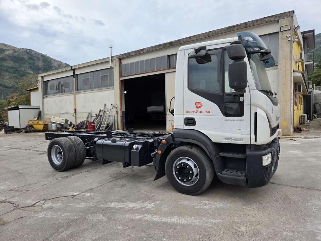 Iveco EUROCARGO 160-280 Foto 30
