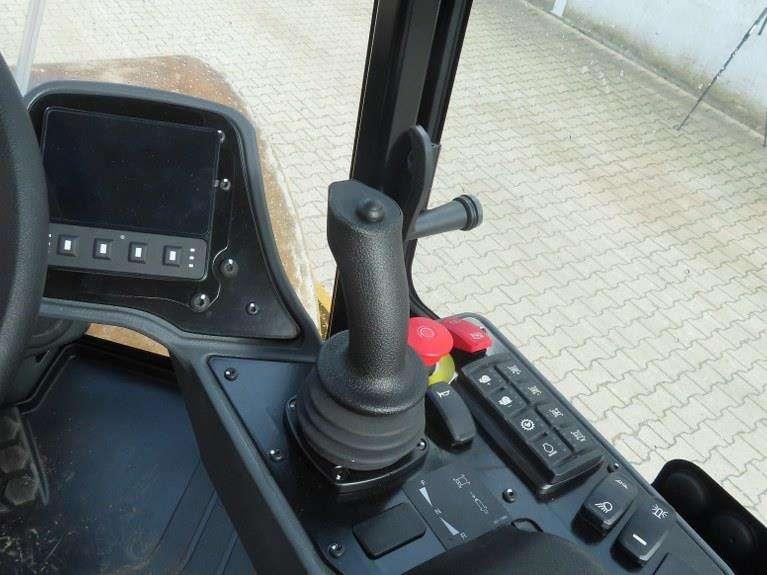 Caterpillar CS12 Foto 9