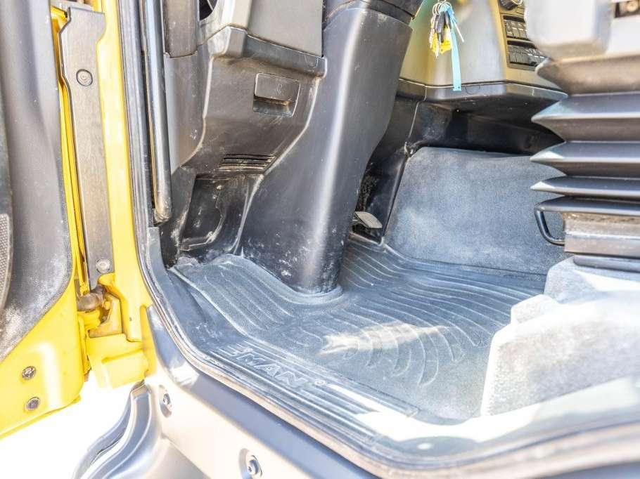 Man TGS 41.400 BB + LIEBHERR 10m3 Foto 13