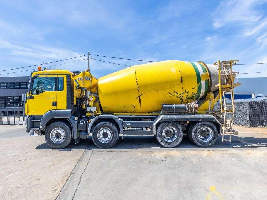Man TGS 41.400 BB + LIEBHERR 10m3 Foto 7