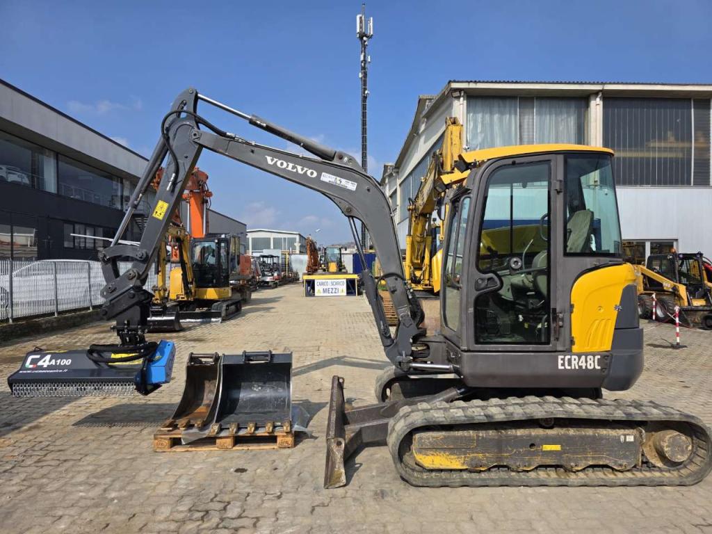 Volvo ECR 48 C Foto 1