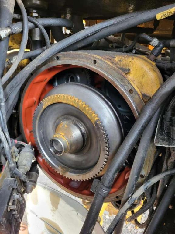 Volvo hydraulic transmission VOE22547 for Volvo L110E Foto 2