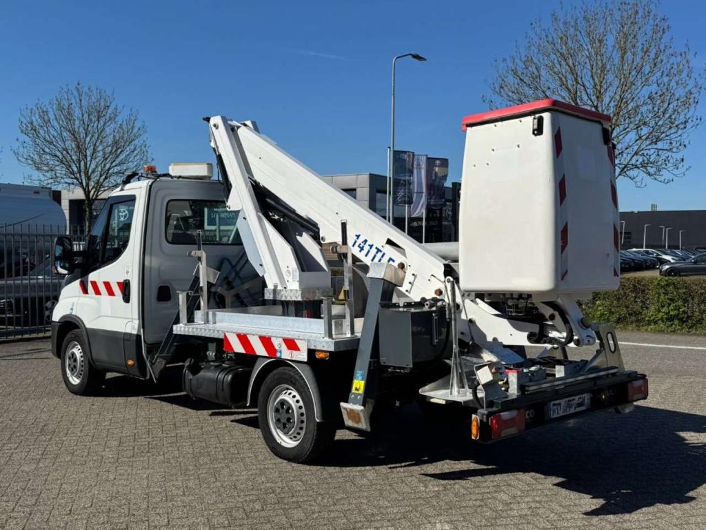 Iveco 35.140 Foto 2