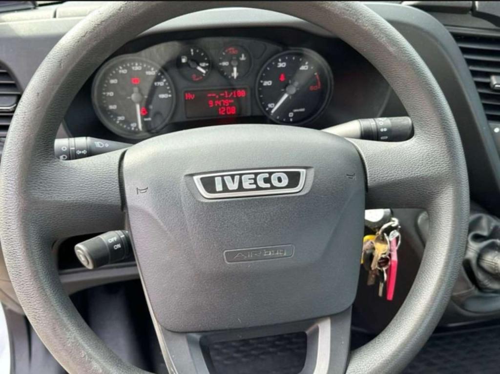 Iveco 35.140 Foto 7