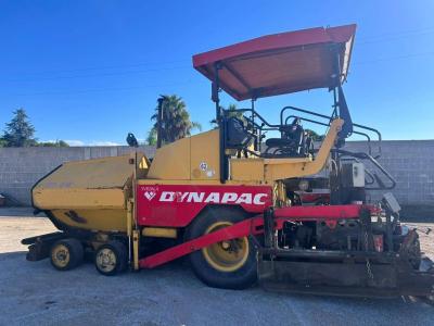 Dynapac F121-4W vendida por Omeco Spa