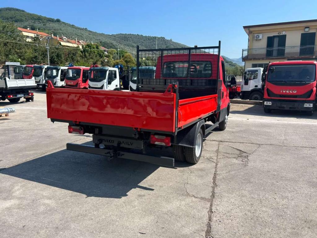 Iveco DAILY 35-130 Foto 11