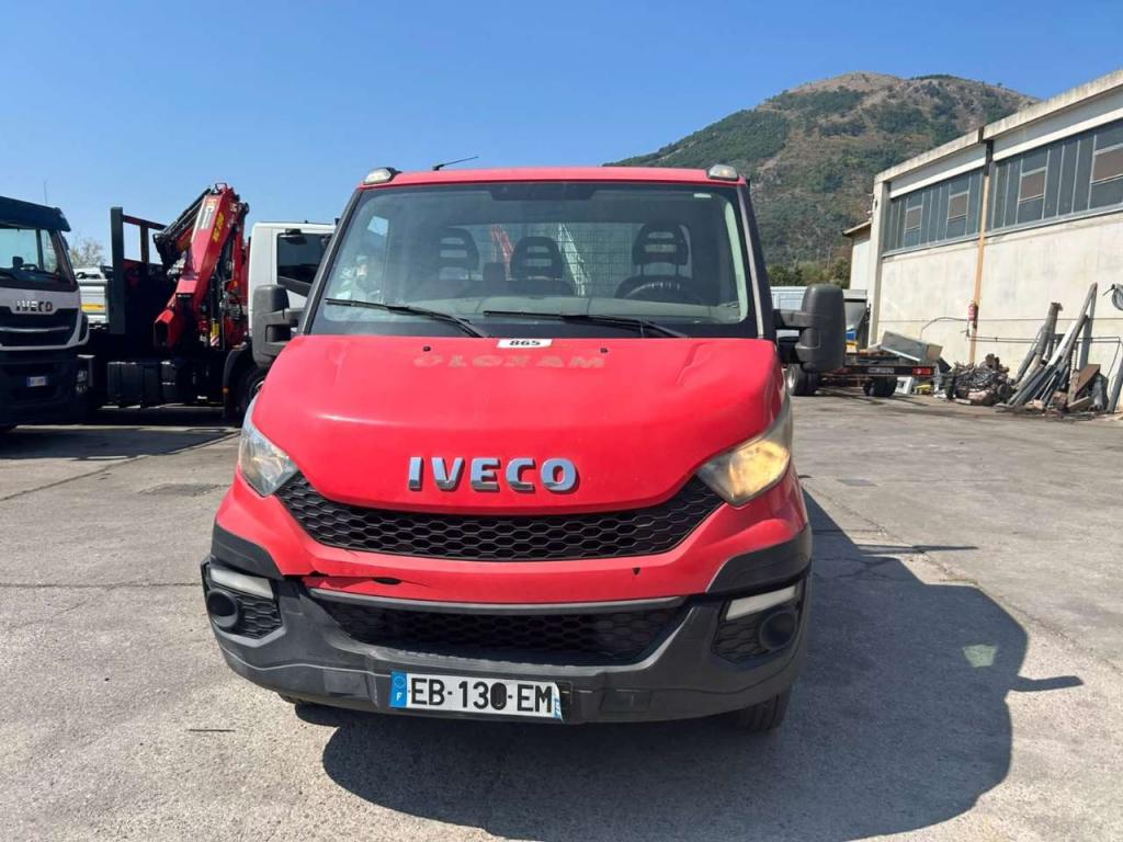 Iveco DAILY 35-130 Foto 16