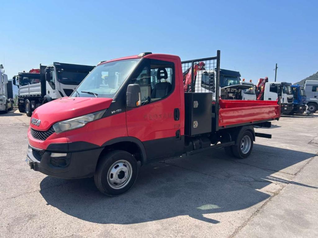 Iveco DAILY 35-130 Foto 19