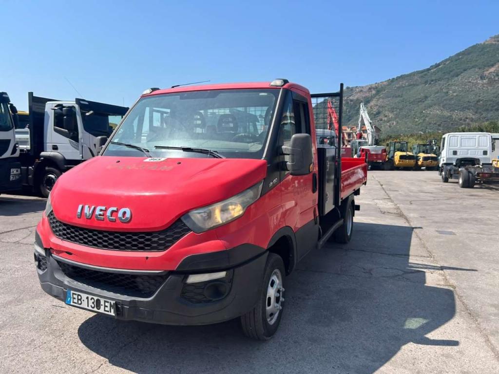 Iveco DAILY 35-130 Foto 20
