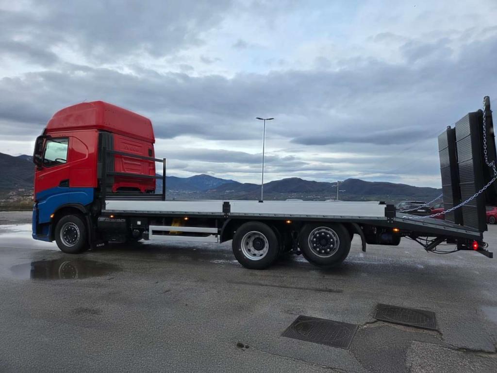 Iveco S-WAY AS260S48 Y Foto 11